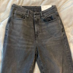NWT curvy mom jeans- american eagle